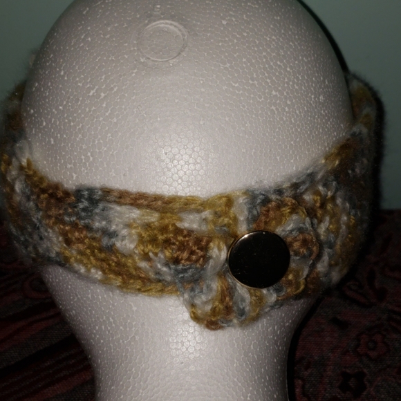 Head Band Hand Crocheted - Picture 4 of 4